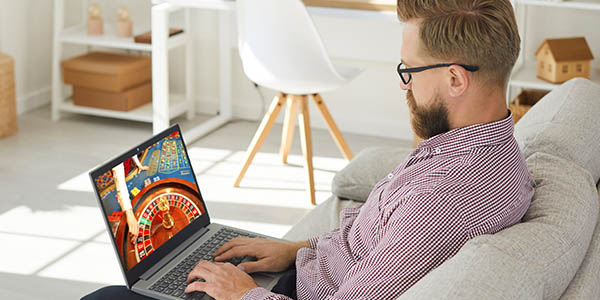 Онлайн казино Украина на гривны – много интересных игр и быстрые выплаты выигрышей 
